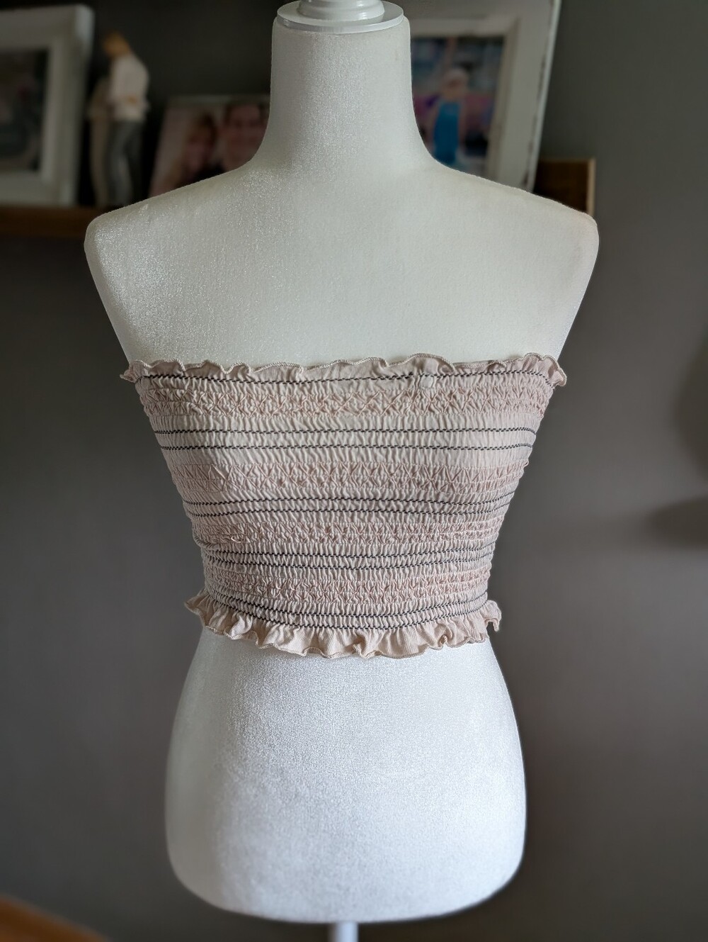 American Eagle Y2K Style Smocked Tube Top Cream Striped XS